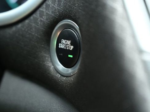 Used 2023 Chevrolet Malibu LT image 37