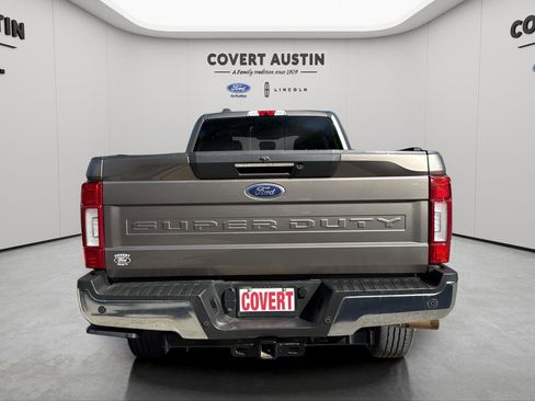 Certified 2022 Ford F250 Lariat w/ Lariat Ultimate Package image 4