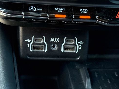 Used 2025 Dodge Durango GT AWD/4WD image 28