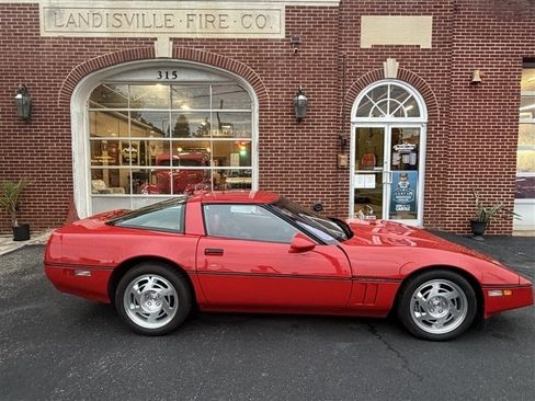 Used 1990 Chevrolet Corvette ZR-1 RWD image 1