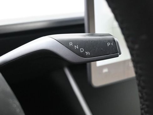 Used 2021 Tesla Model Y 2WD image 19