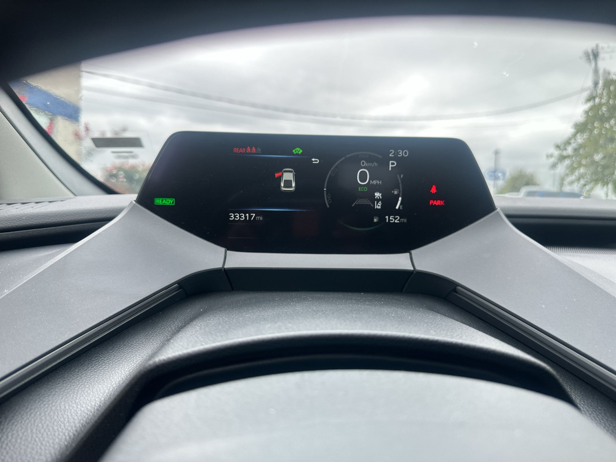 Used 2025 Toyota Prius LE FWD image 23