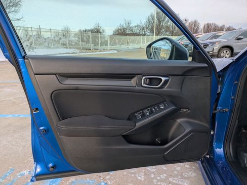 Certified 2023 Honda Civic Sport image 11