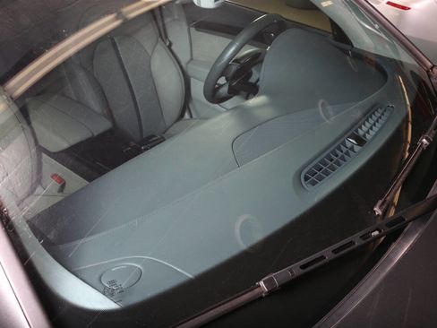 Used 2014 Audi S8 AWD/4WD image 45