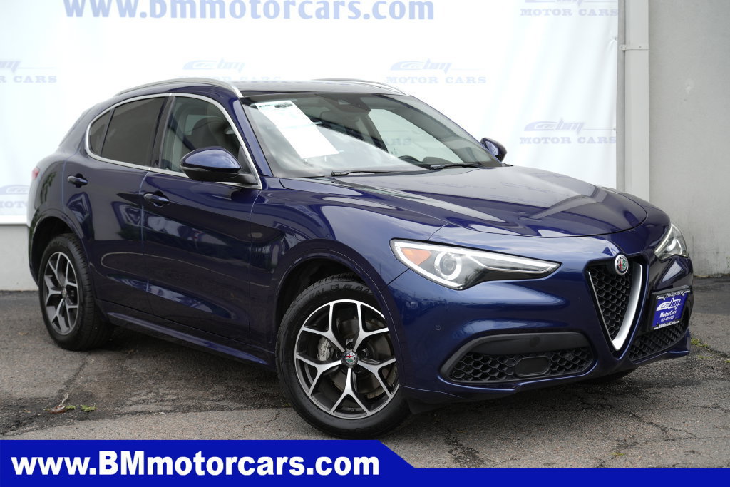 Used 2021 Alfa Romeo Stelvio Ti AWD/4WD image 1