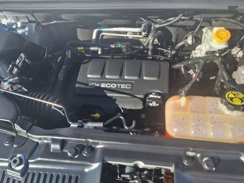 Used 2019 Chevrolet Trax LS image 18