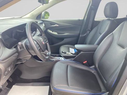 Used 2025 Buick Encore GX Sport Touring AWD/4WD image 21