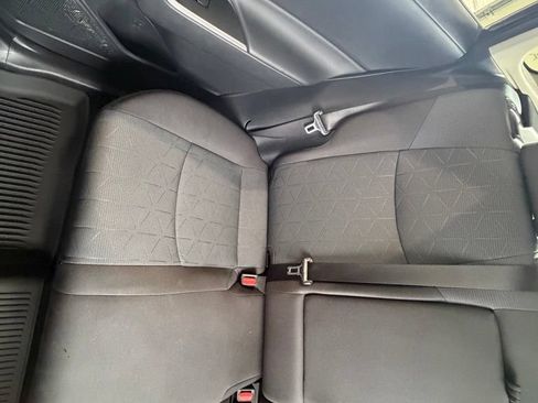 Used 2025 Toyota RAV4 XLE AWD/4WD image 13