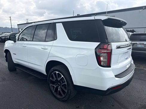 Used 2021 Chevrolet Tahoe RST w/ Luxury Package AWD/4WD image 6