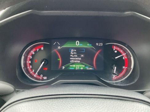 Used 2023 Toyota RAV4 LE FWD image 12