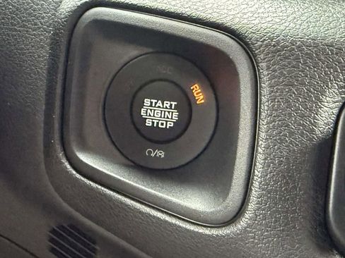 New 2025 Jeep Wrangler Unlimited Sport AWD/4WD image 33