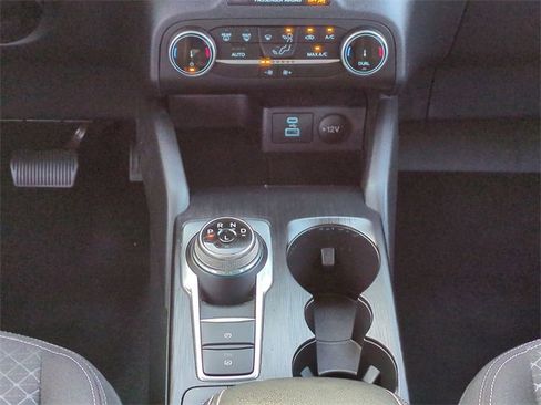 Used 2023 Ford Escape Active image 17