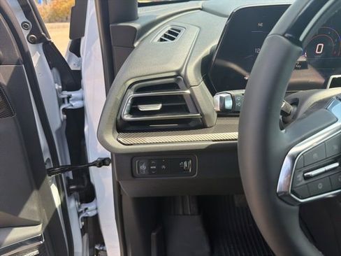 New 2026 Chevrolet Traverse High Country w/ LPO, Floor Liner Package image 14