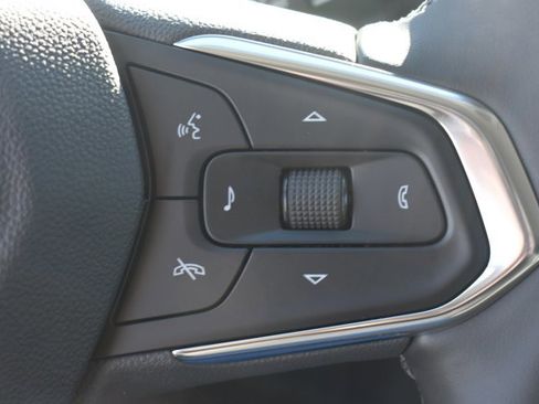 New 2026 Chevrolet Trax LT w/ Driver Confidence Package image 21