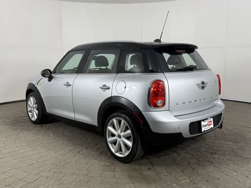 Used 2016 MINI Cooper Countryman w/ Premium Package FWD image 5