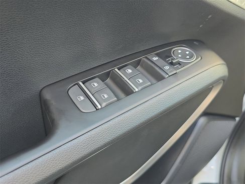 New 2025 Kia Soul LX image 19