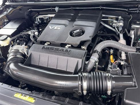 Used 2023 Nissan Frontier SV w/ SV Convenience Package image 59