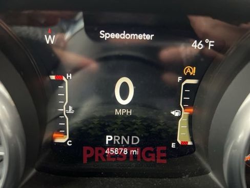 Used 2018 Jeep Wrangler Unlimited Sahara w/ Dual Top Group image 40