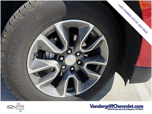 Certified 2024 Chevrolet Tahoe LT w/ LT Signature Plus Package AWD/4WD image 9