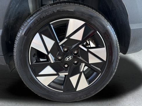 Used 2024 Hyundai Kona SEL AWD/4WD image 26