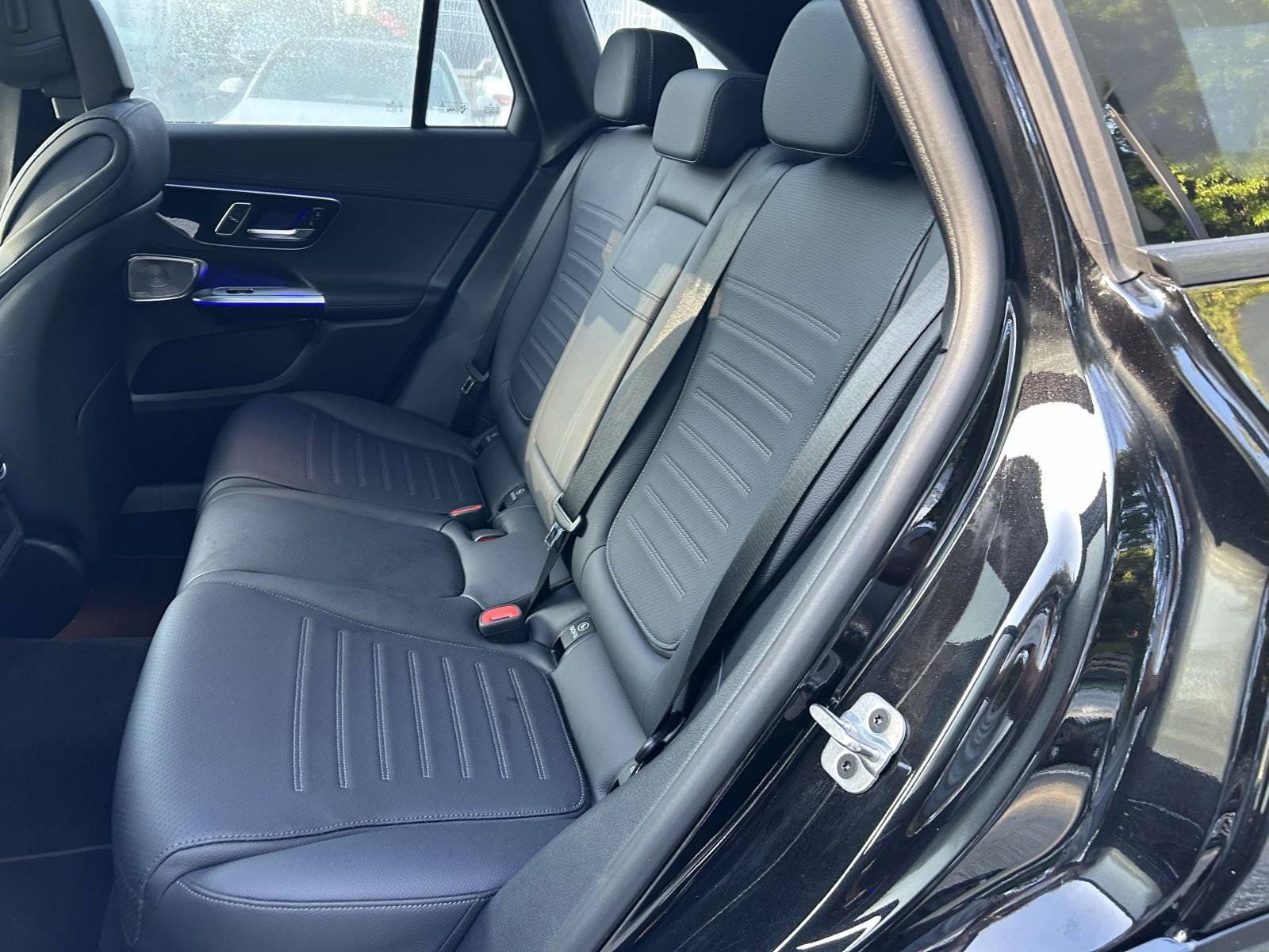 Certified 2025 Mercedes-Benz GLC 300 image 41