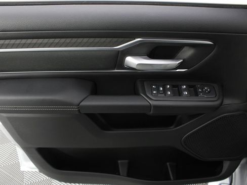 New 2026 RAM 1500 Big Horn AWD/4WD image 13