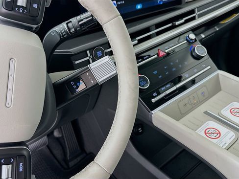 New 2026 Hyundai Santa Fe SE FWD image 14