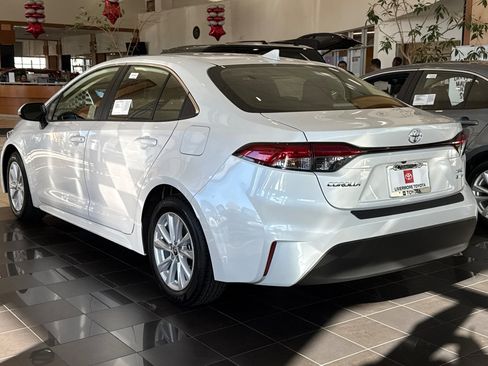 New 2026 Toyota Corolla XLE image 5