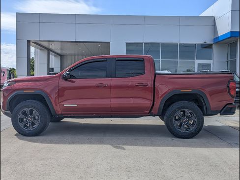 Used 2024 GMC Canyon Elevation w/ Convenience Package RWD image 9