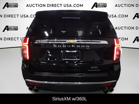 Used 2024 Chevrolet Suburban Premier AWD/4WD image 6