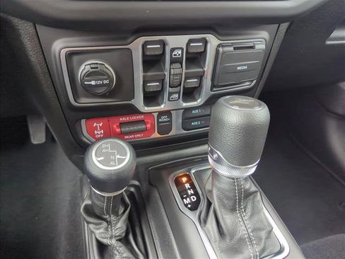 New 2026 Jeep Gladiator Mojave AWD/4WD image 14
