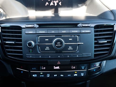 Used 2016 Honda Accord Sport image 32