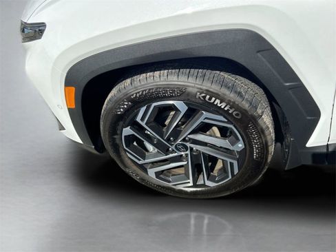 Certified 2026 Hyundai Tucson Limited image 36