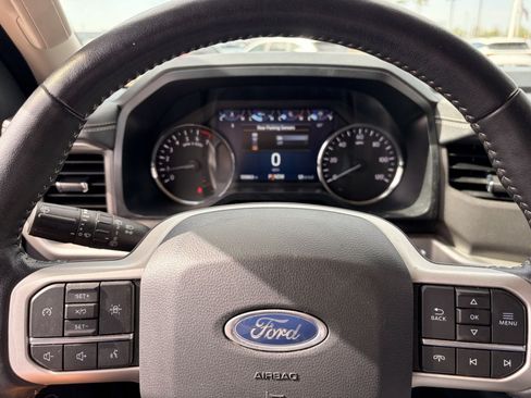 Used 2022 Ford Expedition XLT AWD/4WD image 34