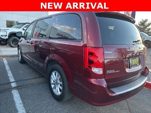 Used 2020 Dodge Grand Caravan GT image 8