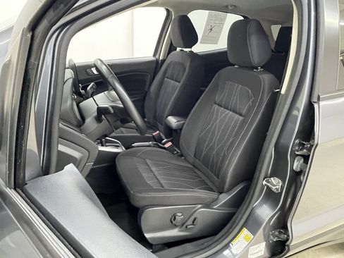 Used 2019 Ford EcoSport SE w/ SE Convenience Package image 19