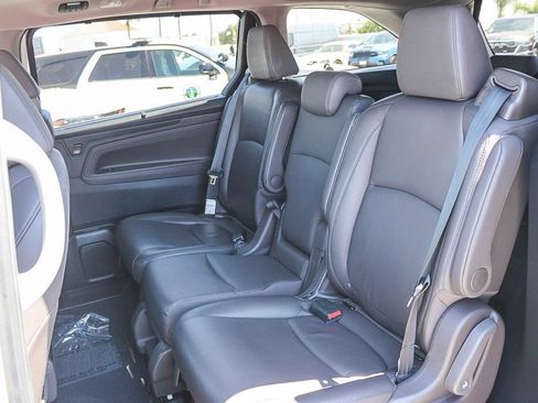 Used 2019 Honda Odyssey EX-L image 19