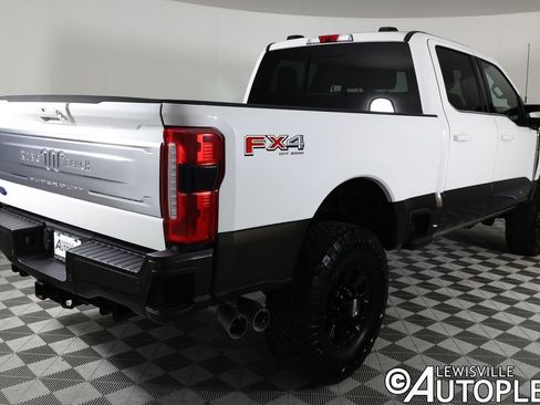 Used 2025 Ford F250 King Ranch w/ FX4 Off-Road Package AWD/4WD image 5