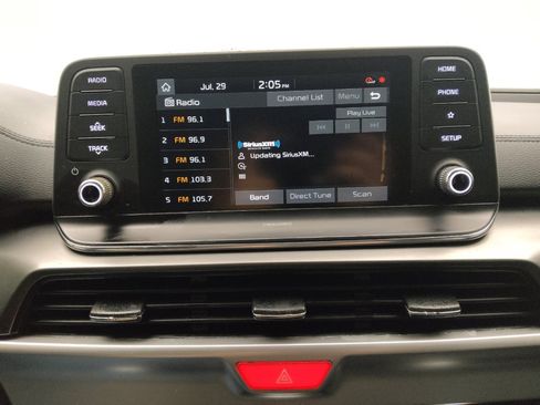 Used 2021 Kia Telluride LX FWD image 25