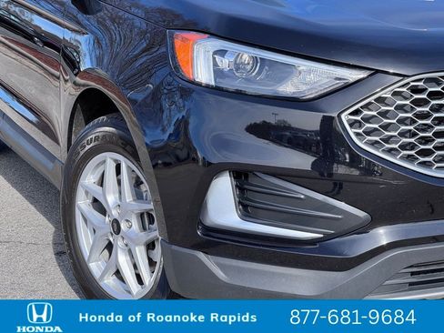 Used 2024 Ford Edge SEL image 40