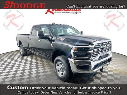 New 2026 RAM 2500 Tradesman w/ Chrome Appearance Group