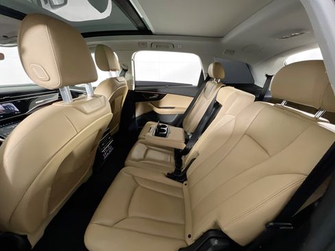 Used 2022 Audi Q7 3.0T Prestige w/ Prestige Package image 25