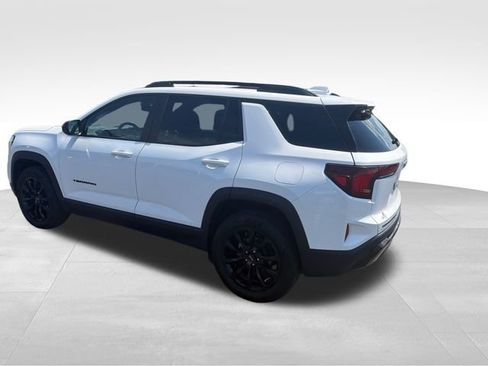 Used 2026 GMC Terrain Elevation w/ Elevation Premium Package AWD/4WD image 3
