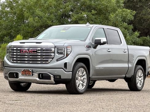 Used 2024 GMC Sierra 1500 Denali w/ Technology Package AWD/4WD image 8