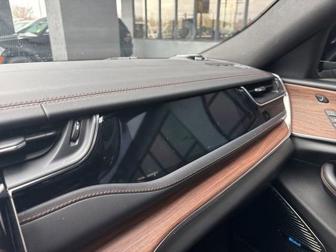 Used 2023 Jeep Grand Cherokee L Summit w/ Advanced Protech Group IV image 23