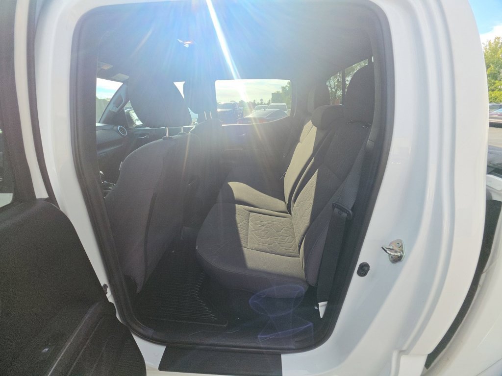 Used 2019 Toyota Tacoma TRD Sport w/ Technology Package AWD/4WD image 27