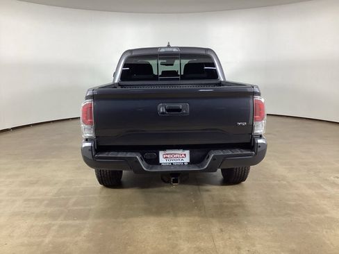 Used 2023 Toyota Tacoma TRD Off-Road w/ Technology Package AWD/4WD image 6
