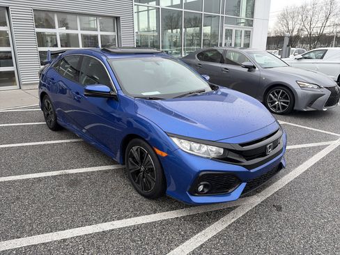Used 2017 Honda Civic EX image 3