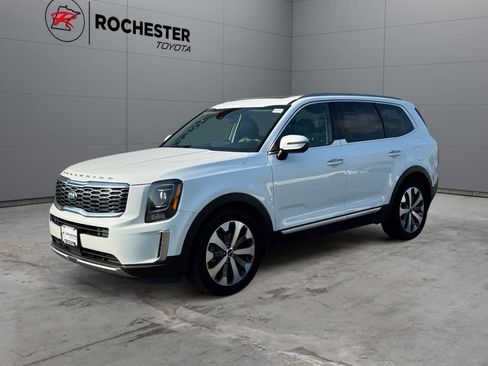 Used 2020 Kia Telluride S w/ S 8 Passenger Seating Package AWD/4WD image 7
