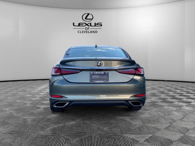 Used 2024 Lexus ES 350 w/ Premium Package FWD image 6